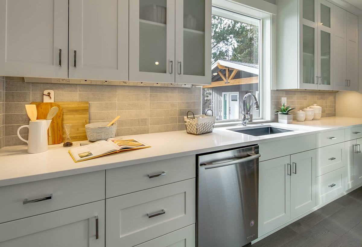 Kitchen — Living large in a narrow design