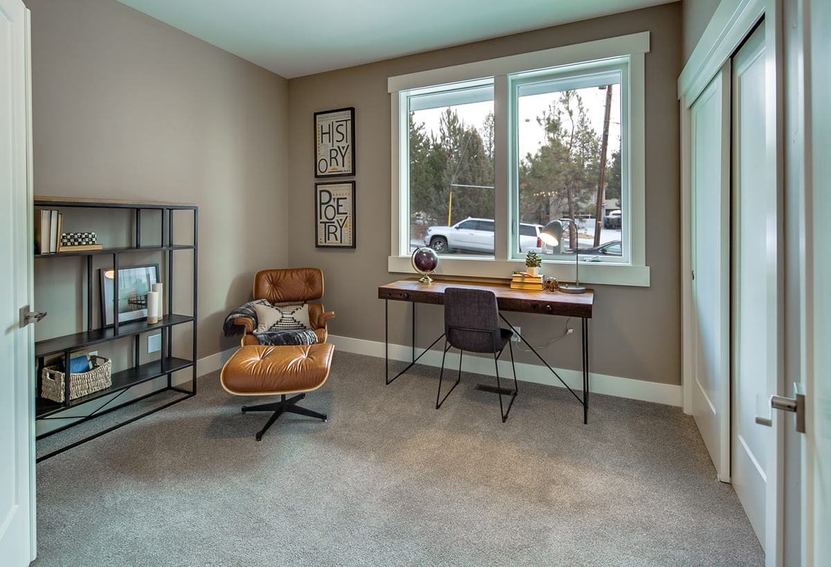 Home office — Living large in a narrow design