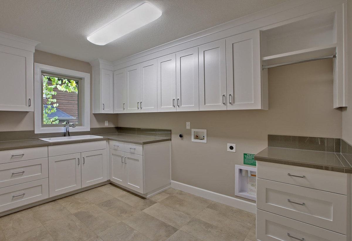 Kitchen — Home in the lot of luxury