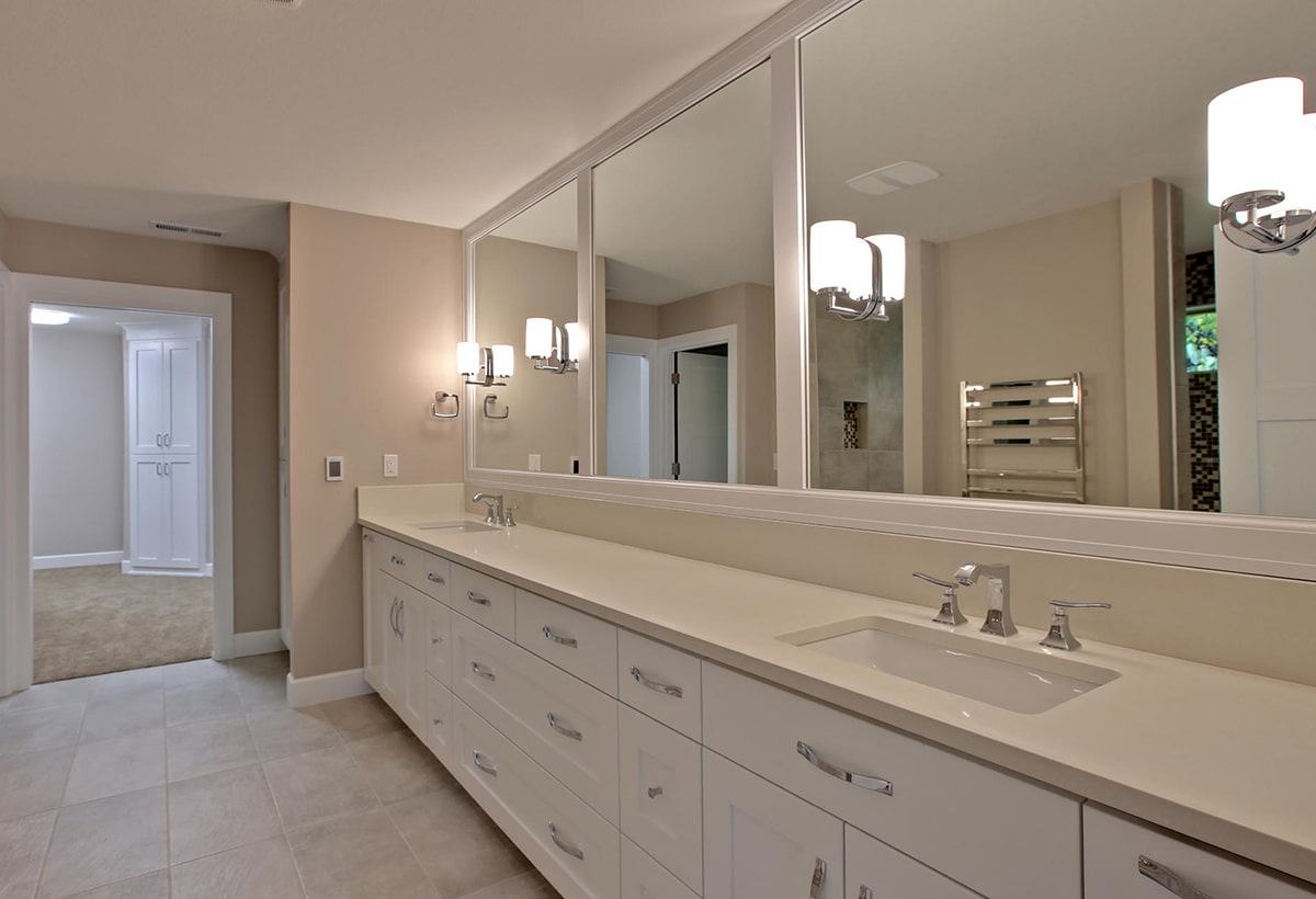Bathroom — Home in the lot of luxury