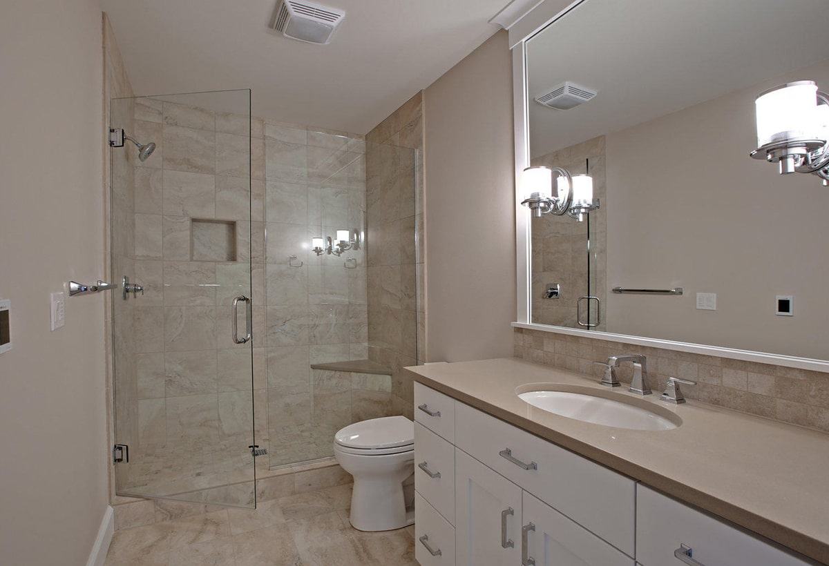 Bathroom — Home in the lot of luxury