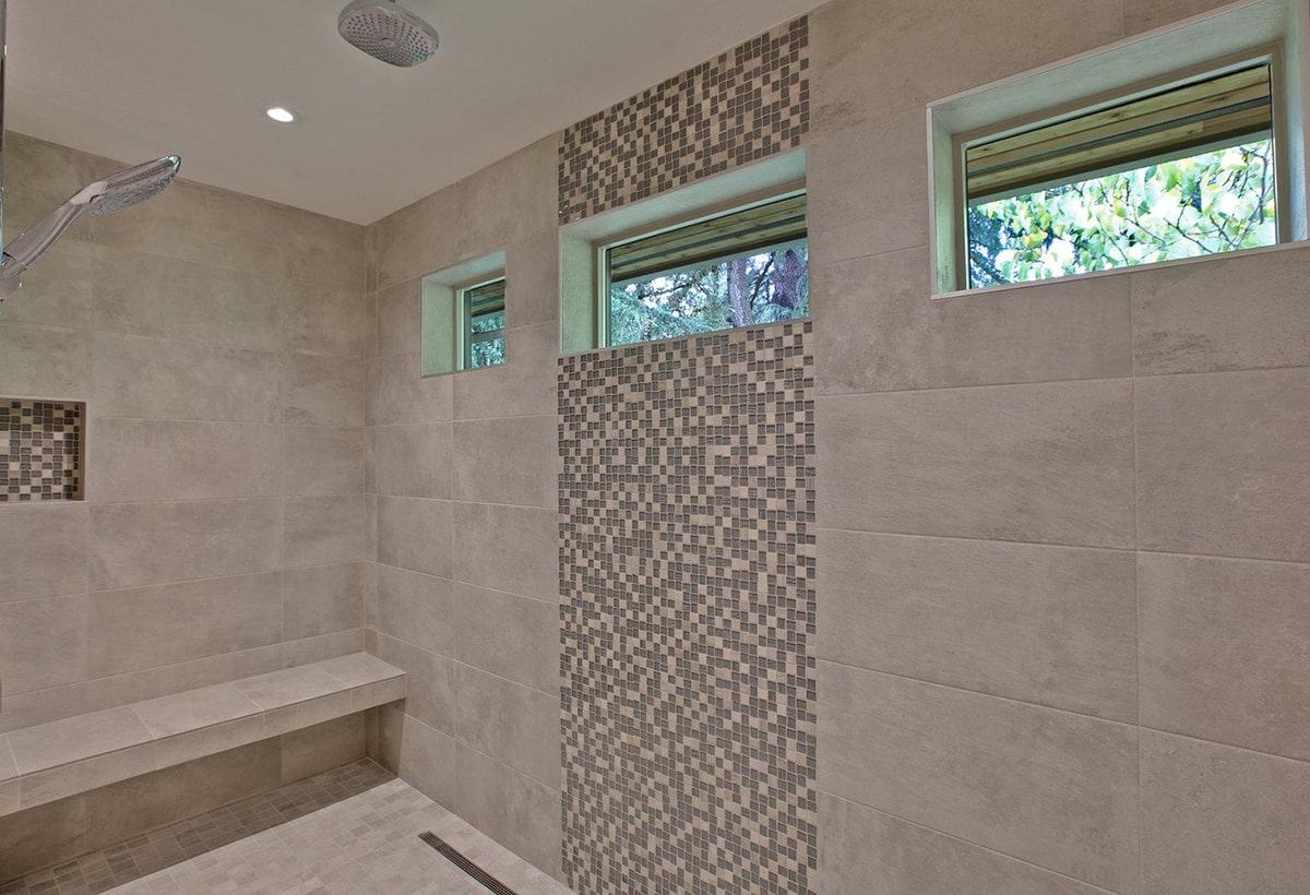 Bathroom — Home in the lot of luxury