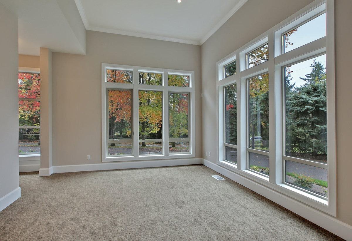 Sunroom — Home in the lot of luxury