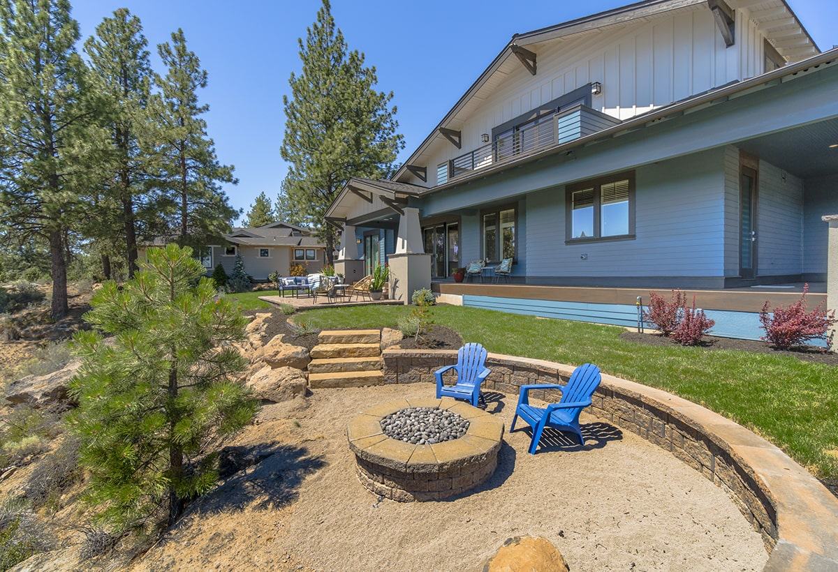 Fire pit — Homebuilding based on surroundings