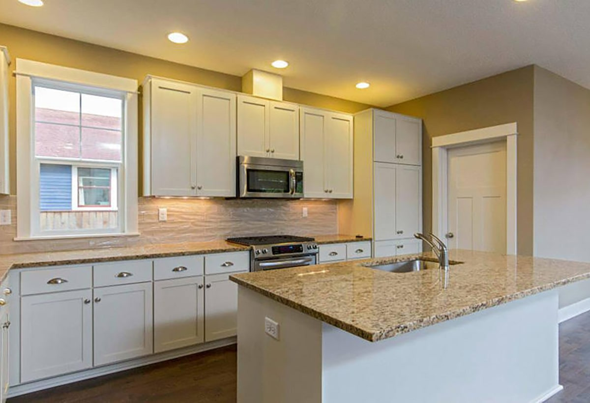 Kitchen — Old Portland style custom