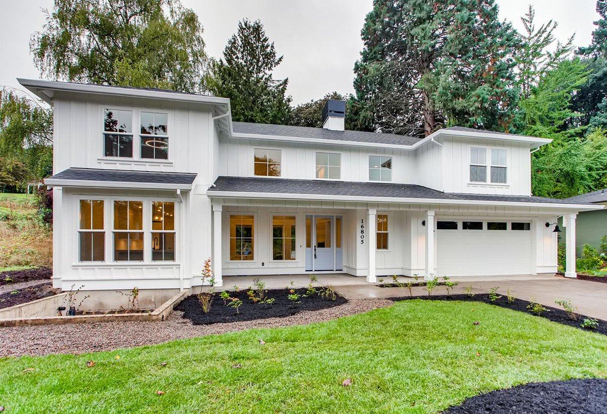 Modern farmhouse with riverfront views in Lake Oswego, Oregon