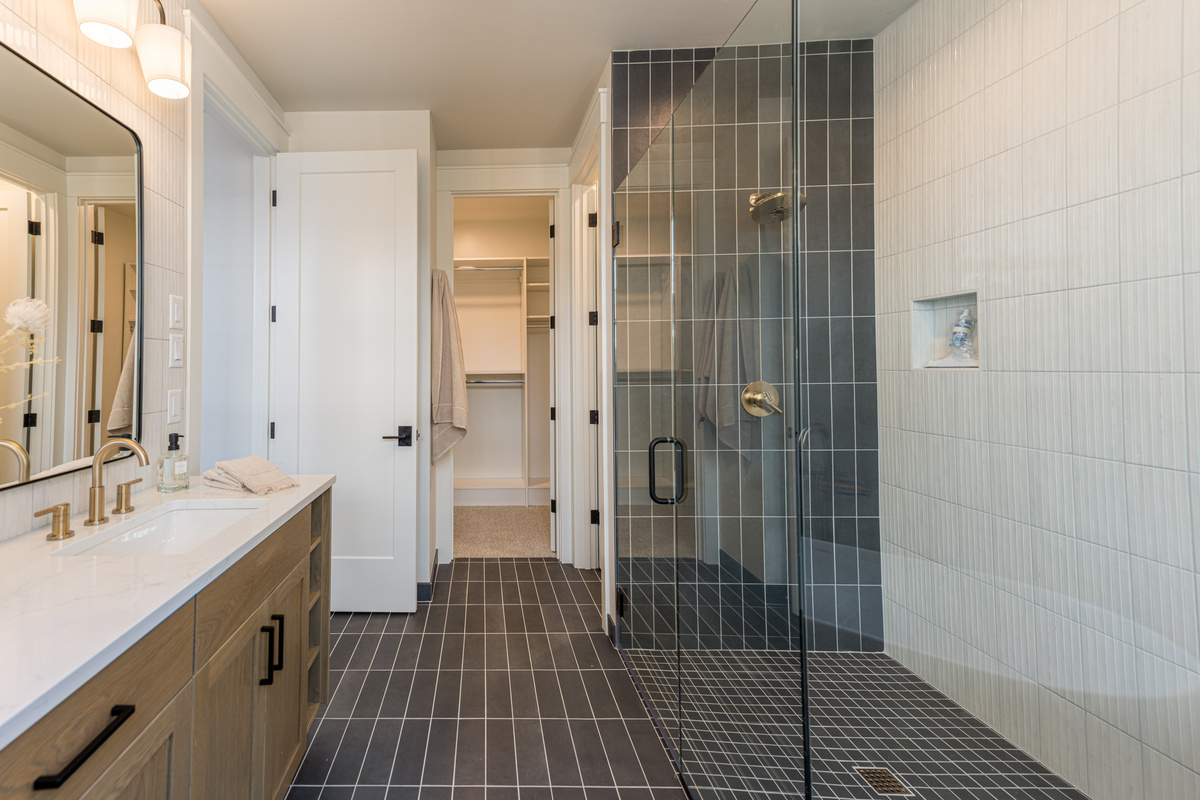 Interior detail — Traditional Americana