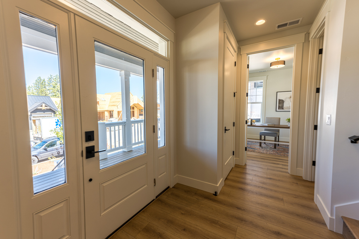 Interior detail — Traditional Americana