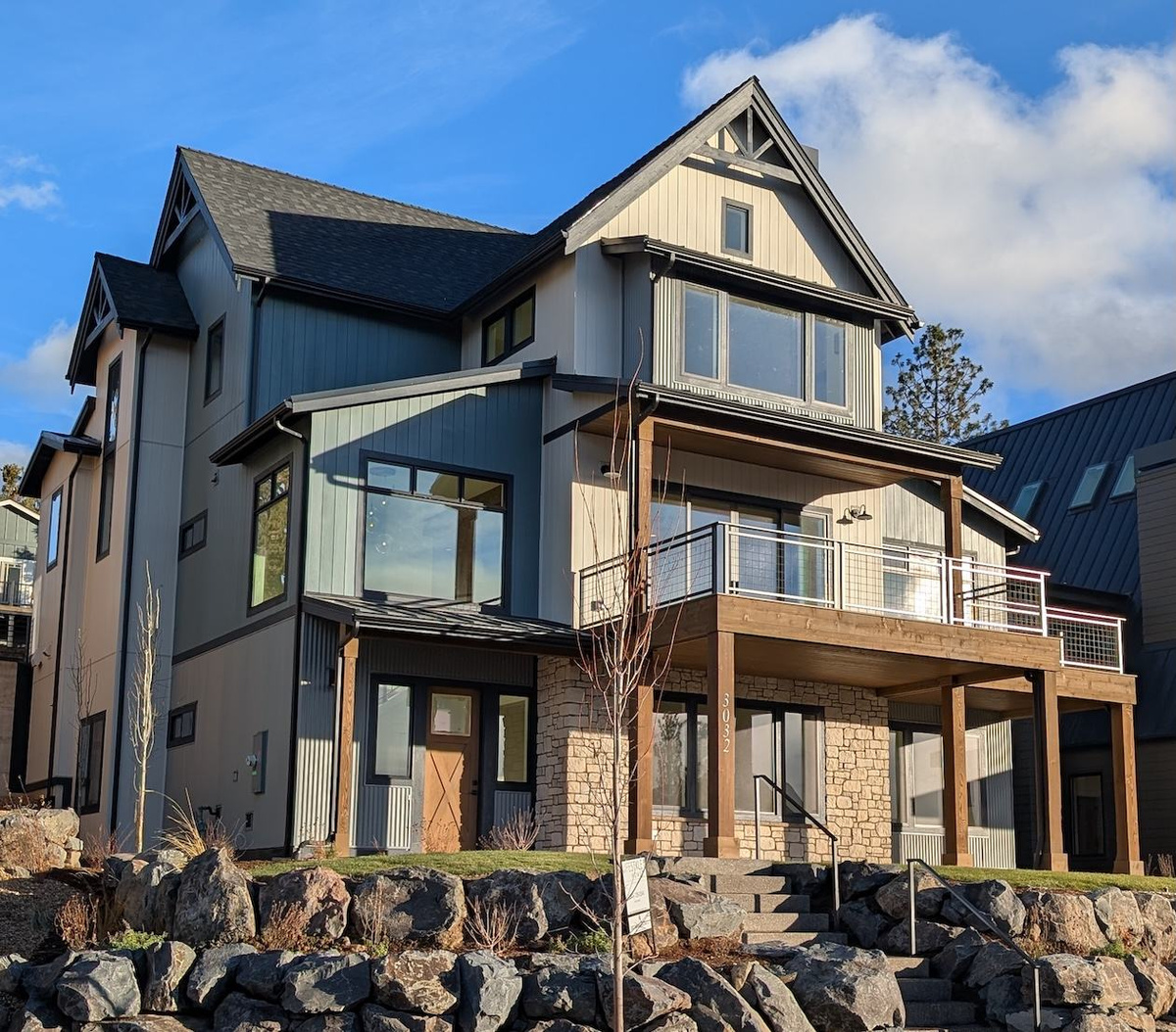 Exterior of the Mining Farmhouse custom home on Talline Lot 33 in Bend, Oregon
