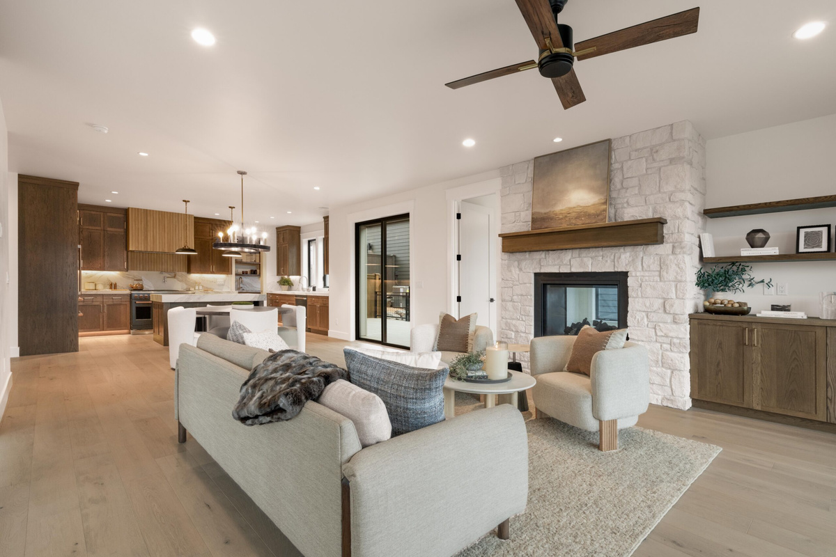 Interior detail — Mining Farmhouse Revived with Spectacular Views