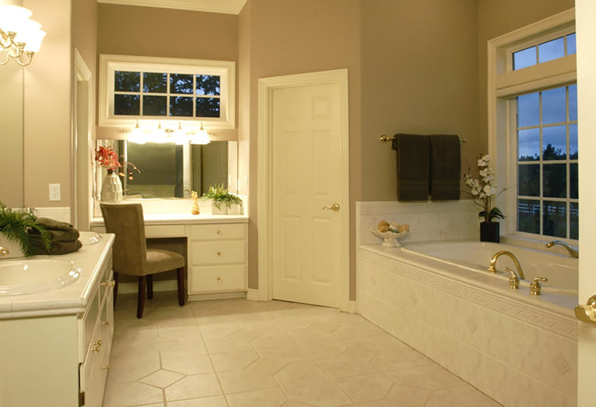 Bathroom — The French countryside of Oregon