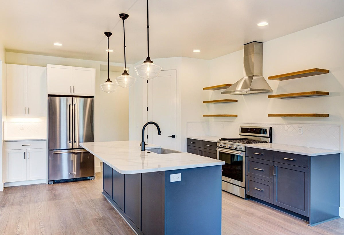 Kitchen — Vacation home and seasonal rental